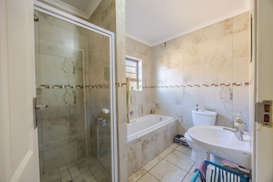 3 Bedroom Property for Sale in Soneike Western Cape